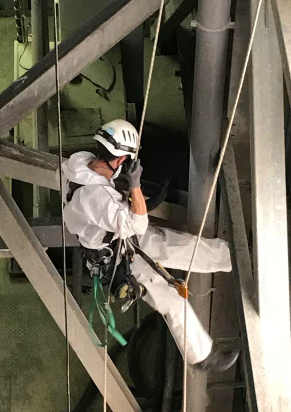 Nettoyage industriel sur cordes